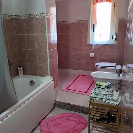 Oasi Bed & Breakfast *