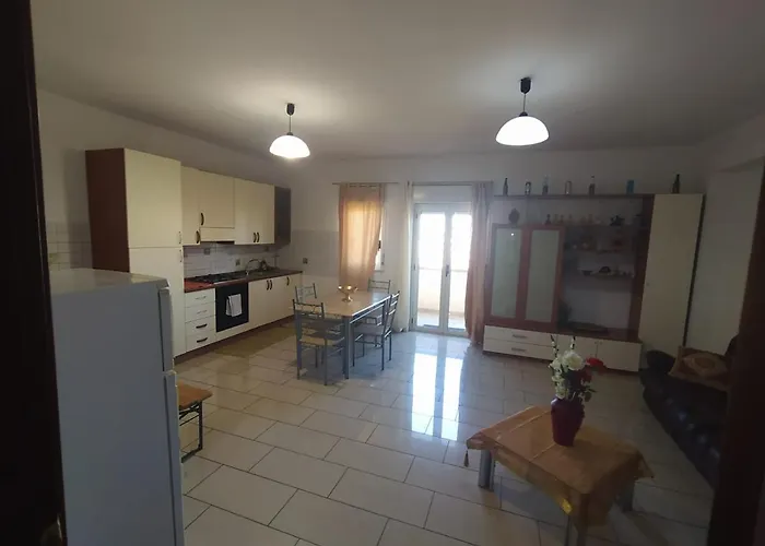 Alojamento de Acomodação e Pequeno-almoço Oasi Reggio di Calabria