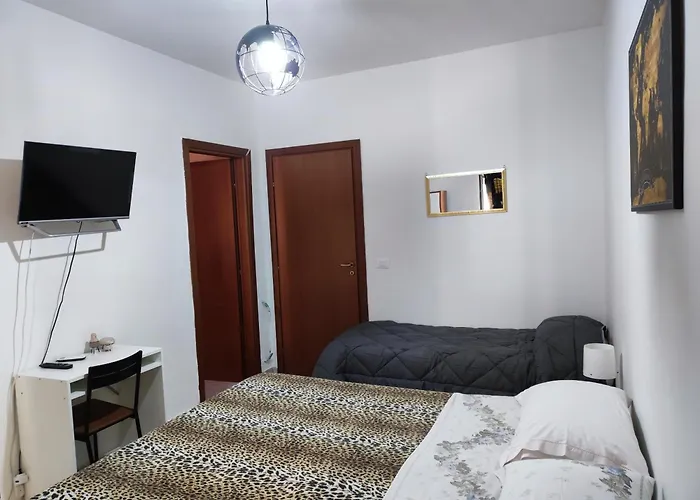 Alojamento de Acomodação e Pequeno-almoço Oasi Reggio di Calabria