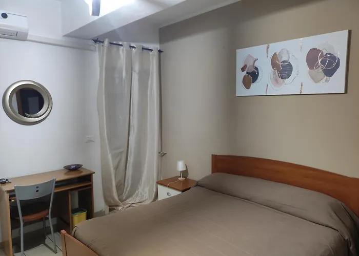 Alojamento de Acomodação e Pequeno-almoço Oasi Reggio di Calabria